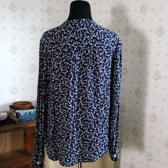 Gap Navy Blue Floral Blouse, Small - Picture 3 of 11